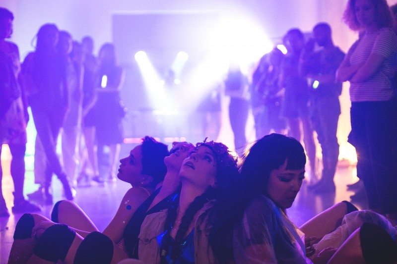 un.hide performance august 2017