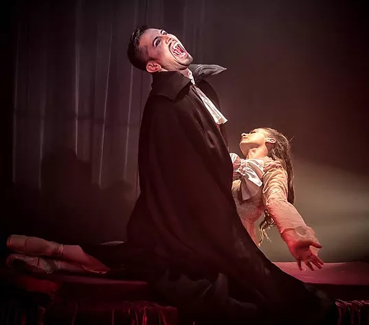 Roxey Ballet's Dracula