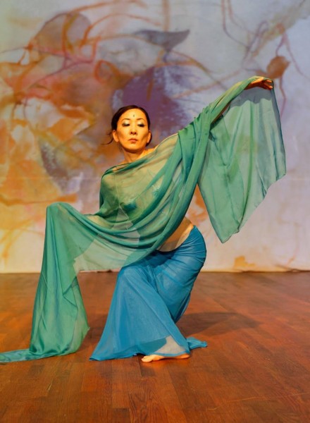 Nai-Ni Chen Dance Company The Bridge Classes July 26-29