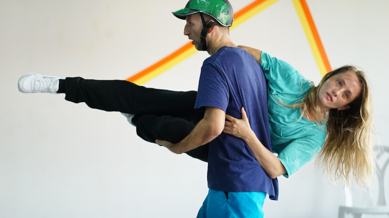 Yossi Berg and Olivia Court Mesa performing Come Jump With Me.