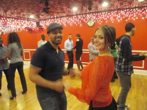 Salsa dance classes NYC at Dance Fever Studios
