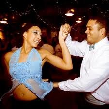 Salsa dance classes NYC at Dance Fever Studios