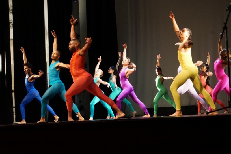 Dancers in MMDF 2022