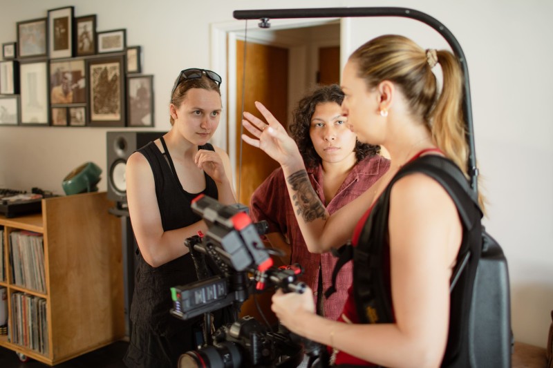 On Set Behind the Scenes Discussion