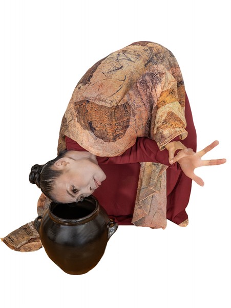 The film will be a fictional short film based on the story of women fetching water and the struggle due to climate change.