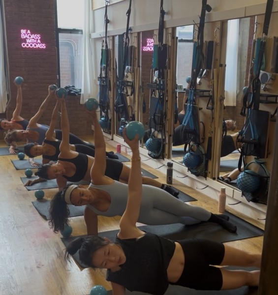 Mat work during a Spring & Suspend class