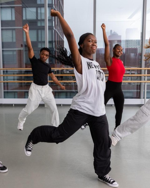 Dancers in a hip hop class at The Ailey Studios 
