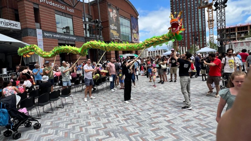 Nai-Ni Chen Lunar New Year Procession