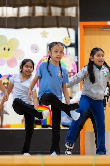 Notes in Motion Students at PS 330Q