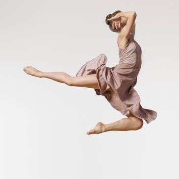 HIGH FLYING MICHAEL MAO DANCER 