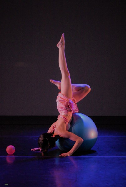 Eva Dean Dance's BOUNCE