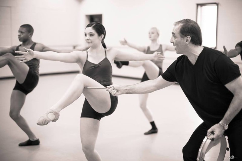 Bob Boross teaching a Mattox technique exercise