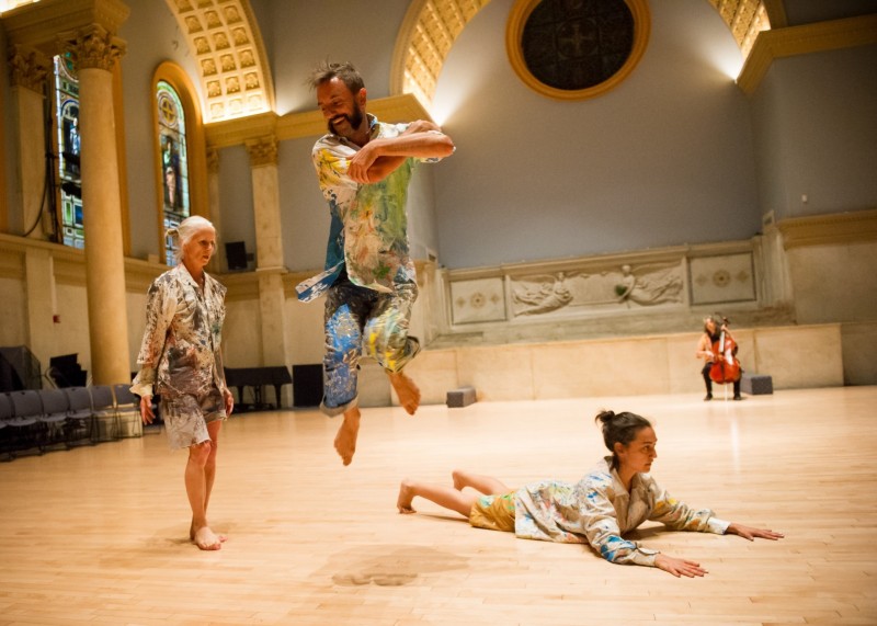 HIC SVNT DRACONES by K.J. Holmes with dancers Luke George and Devika Wickremesinghe, and cellist Lori Goldston. Photo by Ian Dou