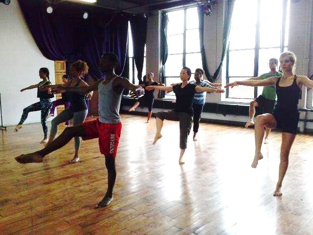 Modern Dance Class at Green Space