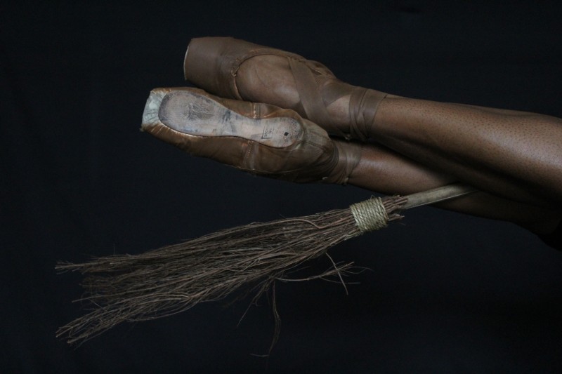 THIS IS A COOL PHOTO