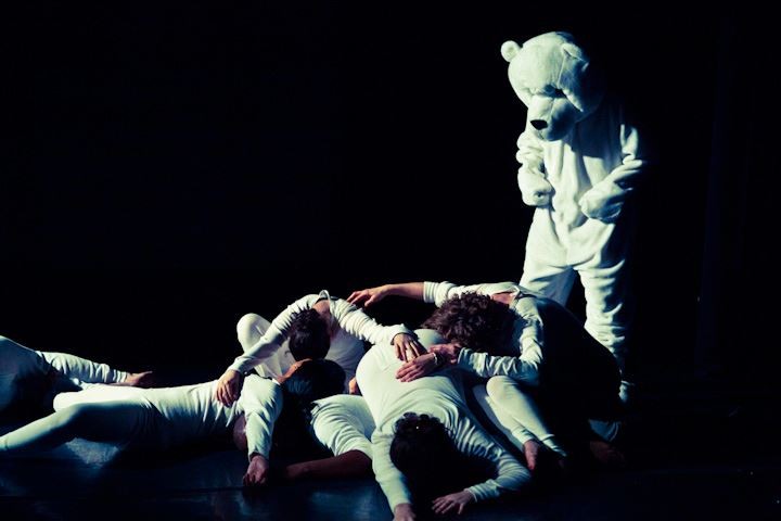 Apply now for the 2015 Comedy in Dance Festival