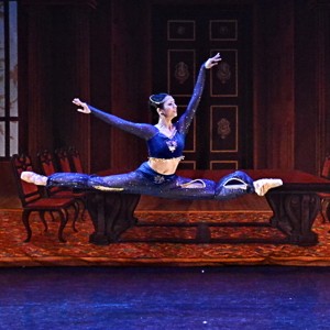 Grand jeté - Arabian