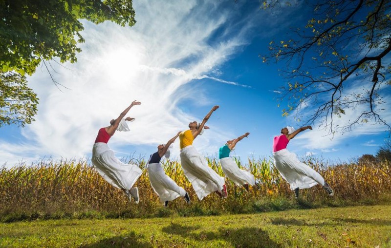 Moving Spirits Inc. seeks Female Dancers