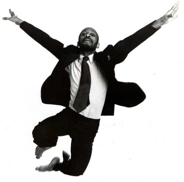 Photo of Eleo Pomare