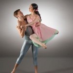 Dancers Chris Bursley and Fiona Oba in HUMANITAS