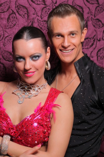 Female Dancer/Instructor Wanted