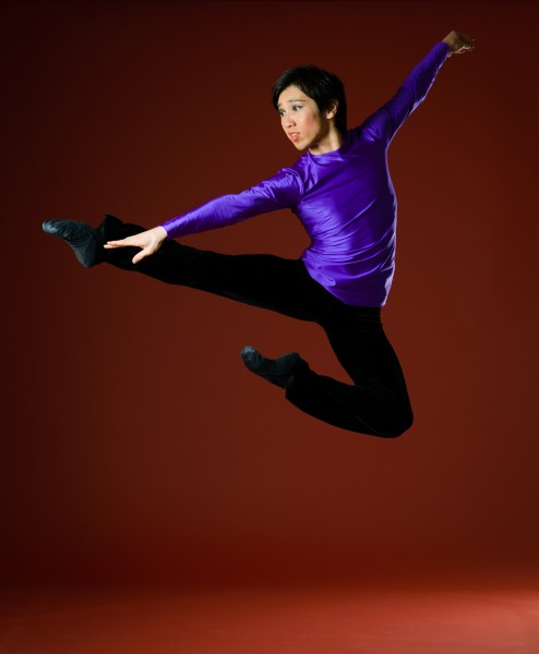  Company dancers positions - ONE WOMAN - FIVE MEN