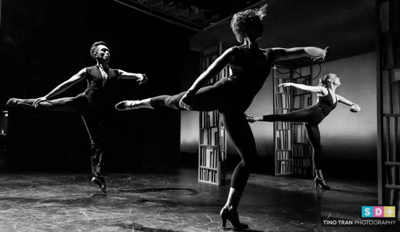 Spectrum Dancers in Performance